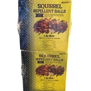 ATINDIRey Squirrel Repellent Balls Natural Rodent Deterrent Set of 2